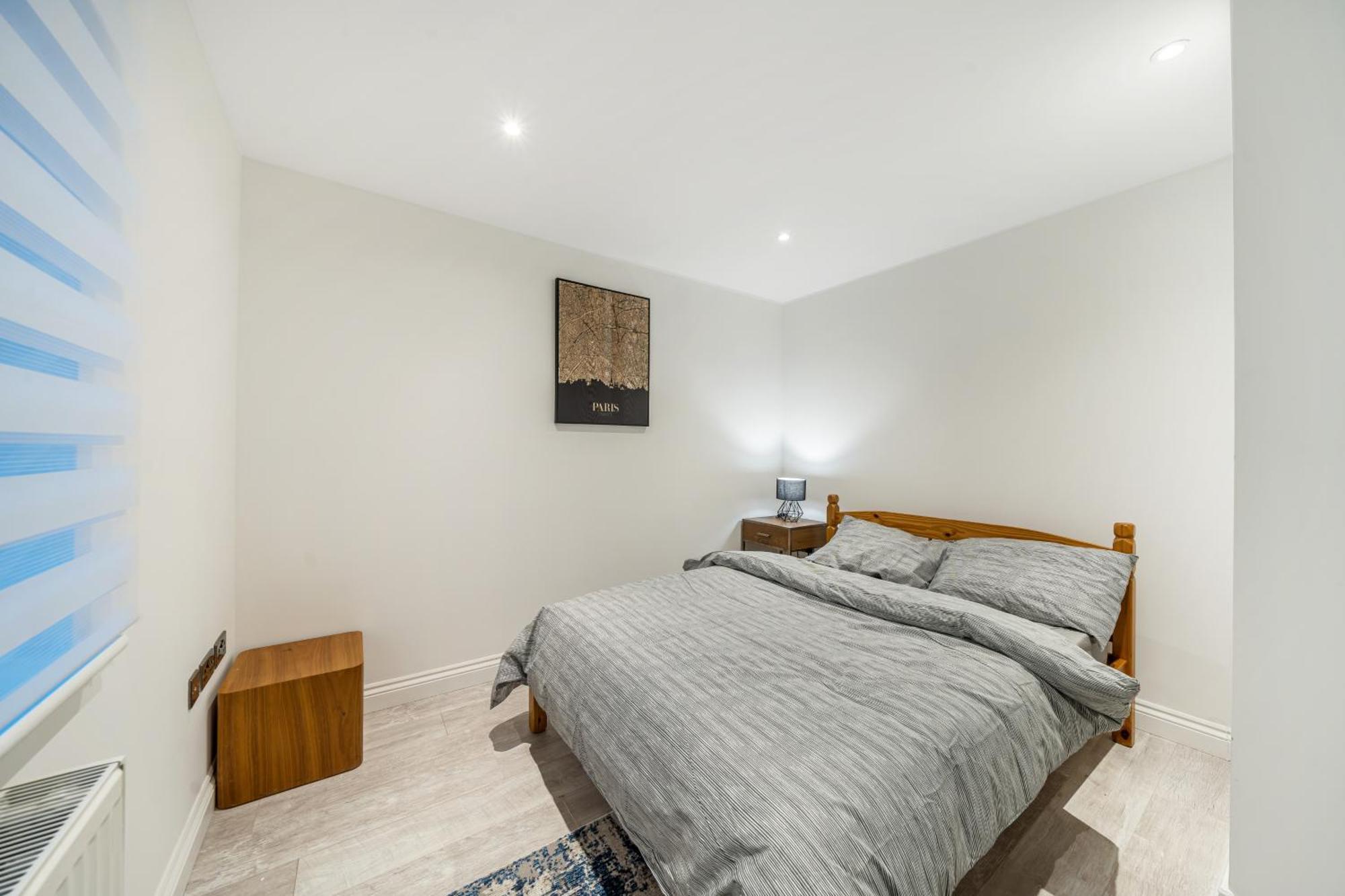 Two Bed Home In The Heart Of Egham Luaran gambar