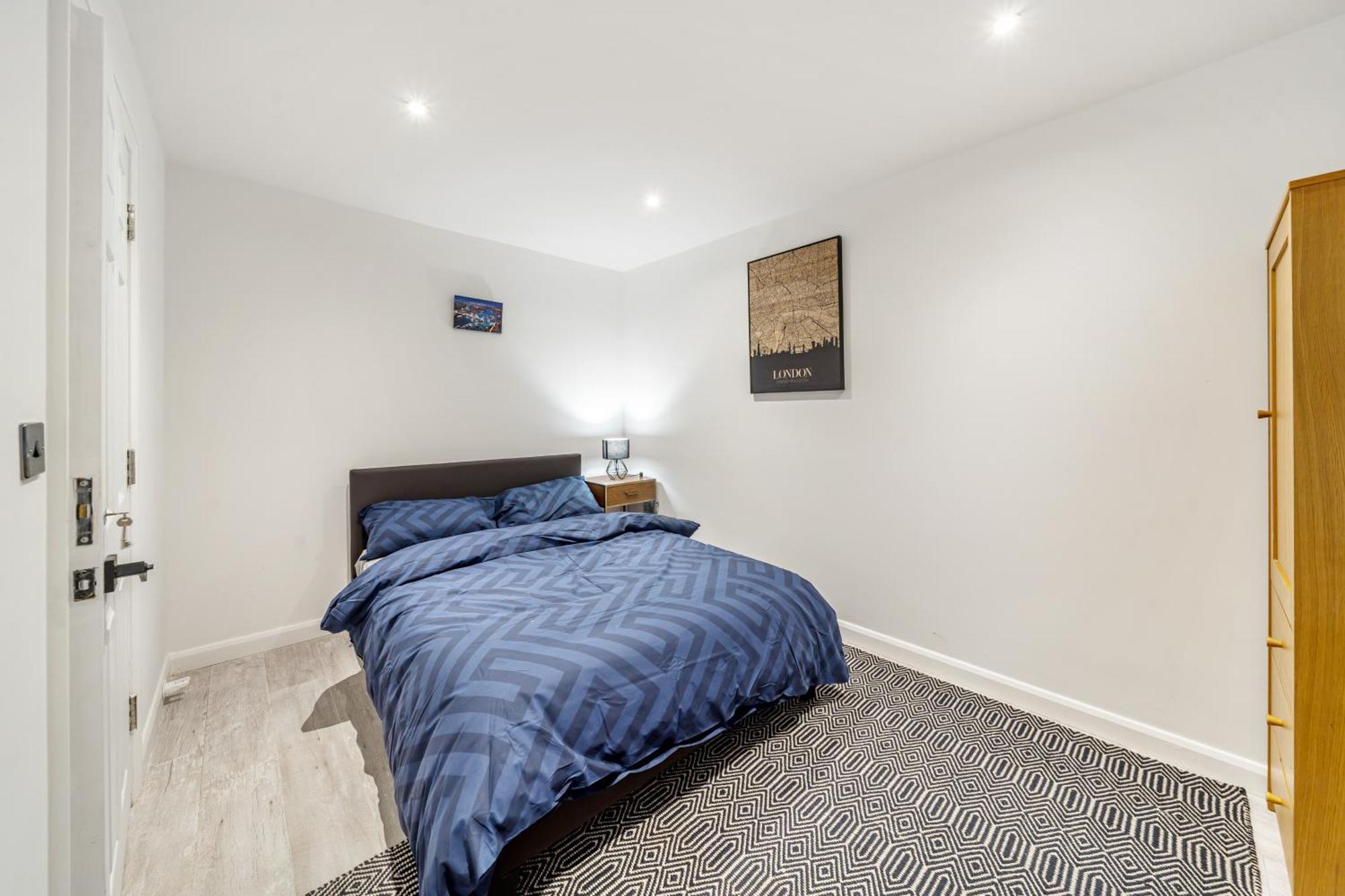 Two Bed Home In The Heart Of Egham Luaran gambar